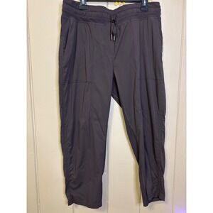 Lululemon Dance Studio Crop Brown Size 14 Athleisure Jogger Pants LW6CDQS050